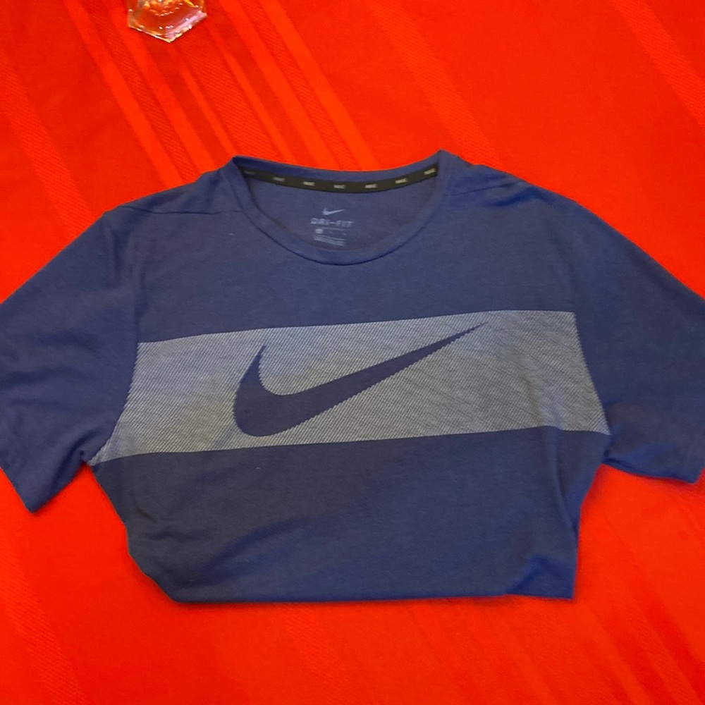 Men’s navy Nike Dri-fit performance shirt with large logo, size large